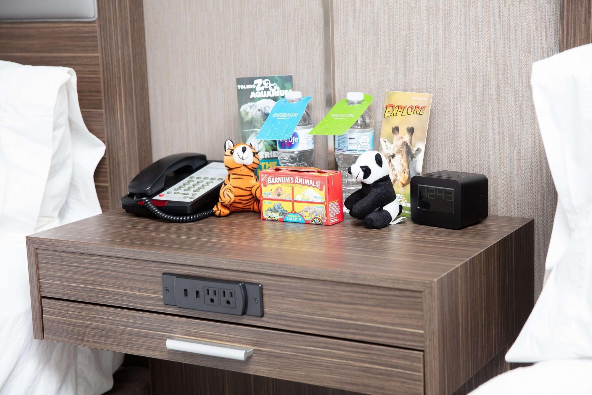 Hampton Inn Toledo Oregon Bagian luar foto