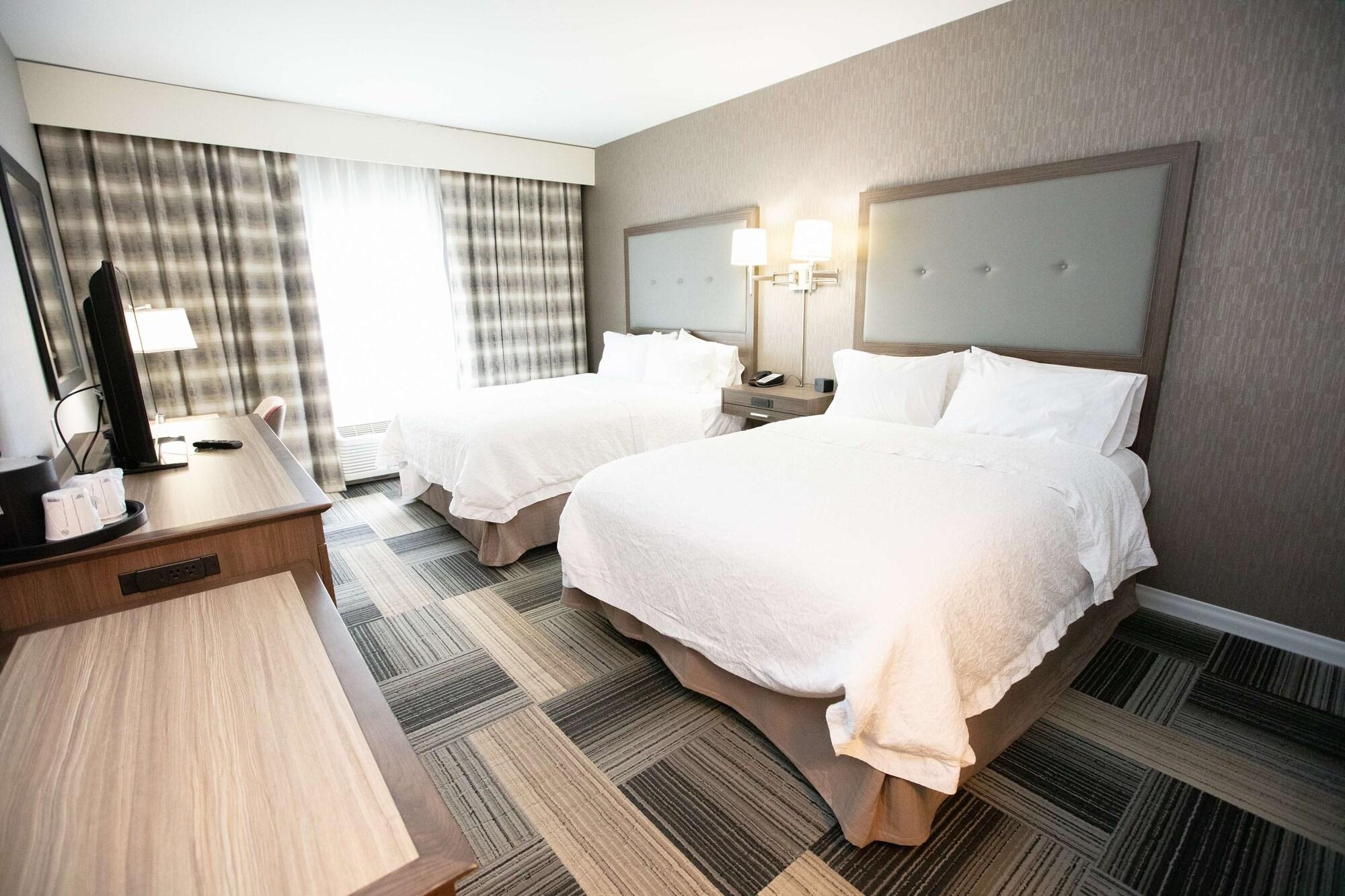 Hampton Inn Toledo Oregon Bagian luar foto